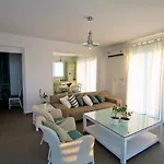 别墅 梅尔特米别墅 Paphos