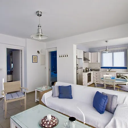 Meltemi Villa *