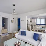 Meltemi Villa *