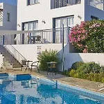 Meltemi * Paphos