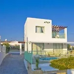 Villa Meltemi *