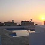 Meltemi Villa *