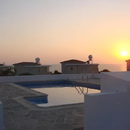 Meltemi Villa *